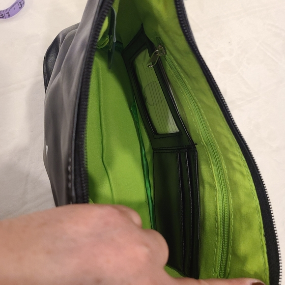 Disney hobo bag - Picture 9 of 9